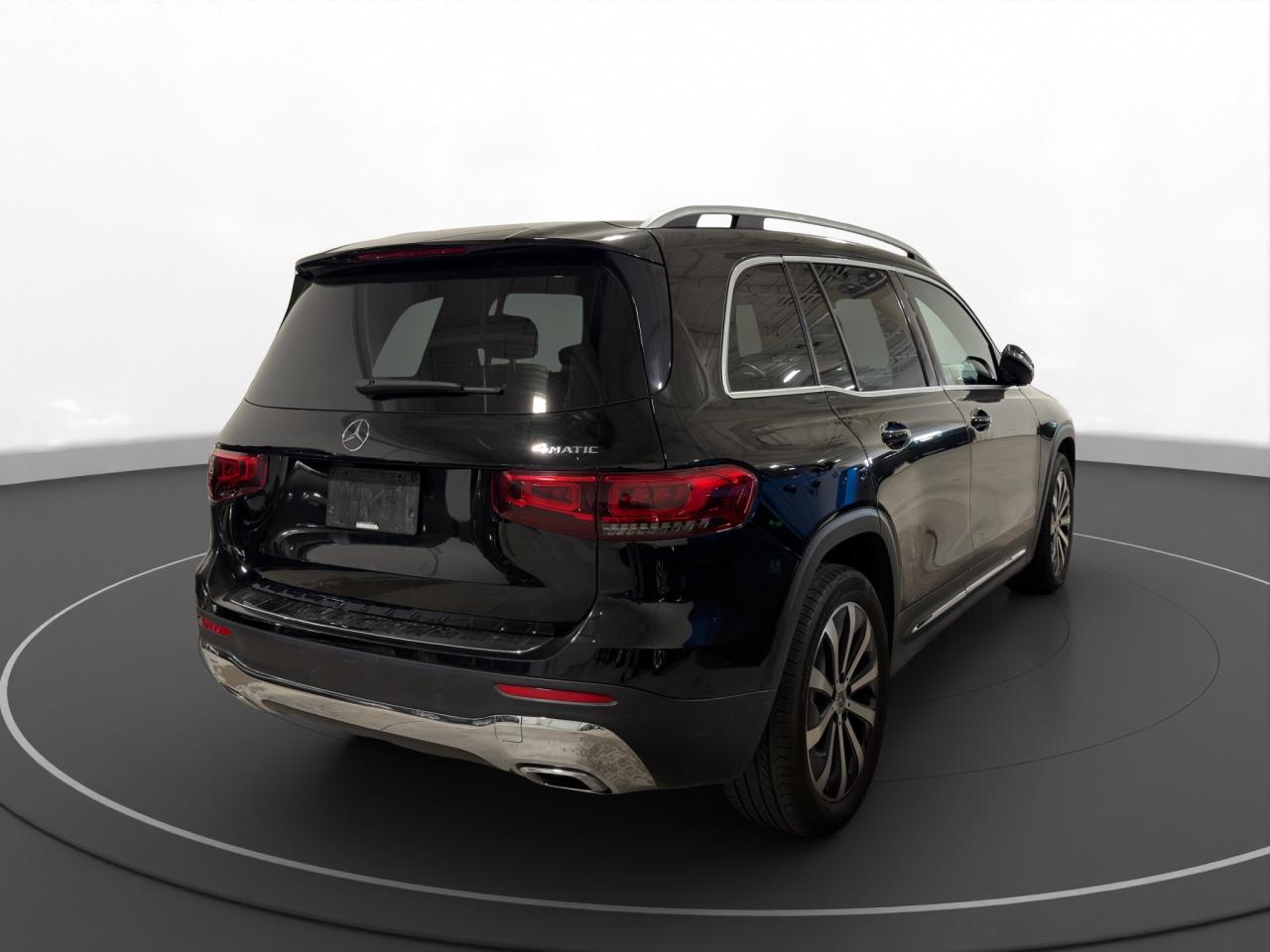 2020 Mercedes-Benz GLB GLB 250 - Photo #7