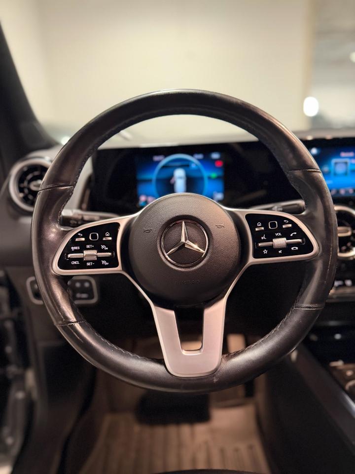 2020 Mercedes-Benz GLB GLB 250 - Photo #11