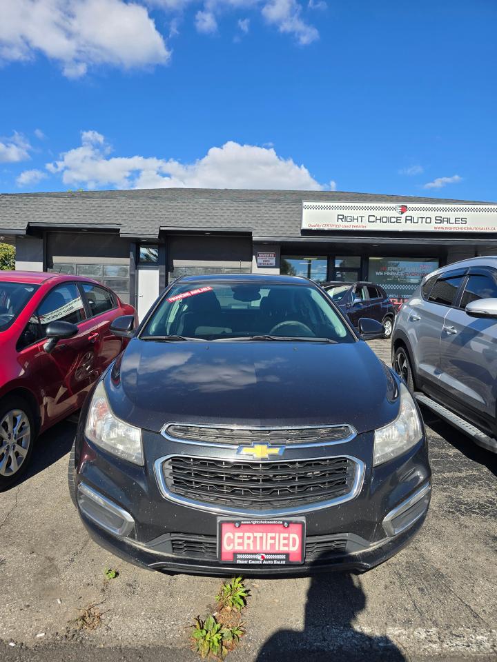 2015 Chevrolet Cruze 4dr Sdn 1LT - Photo #4