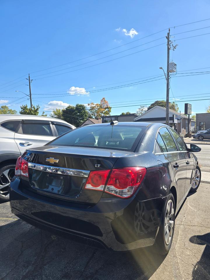 2015 Chevrolet Cruze 4dr Sdn 1LT - Photo #8