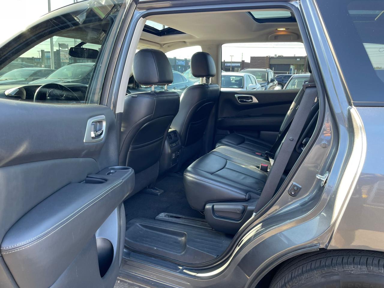 2018 Nissan Pathfinder 4x4 SL Premium 360 SAFEFTY CERTIFED NO ACCIDENT - Photo #19