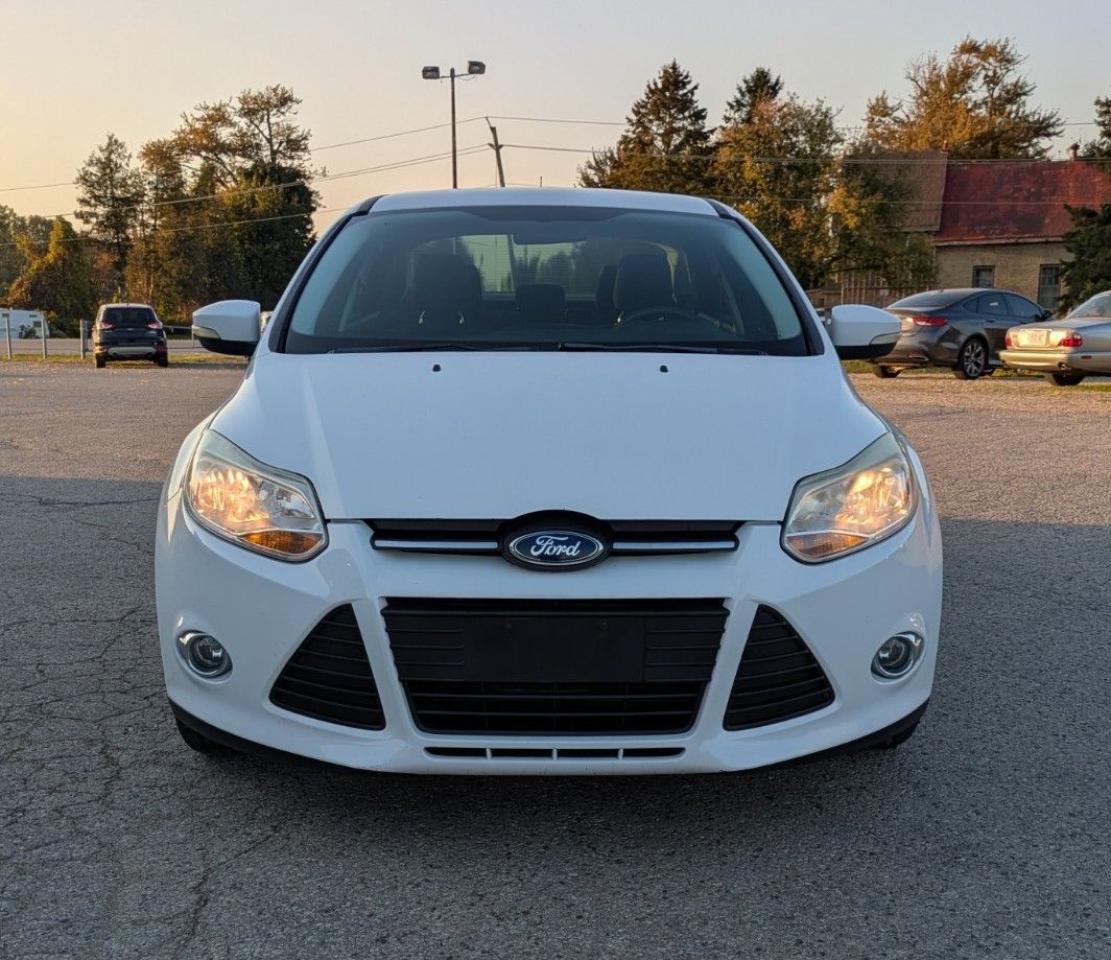 2012 Ford Focus 4DR SDN SE - Photo #2
