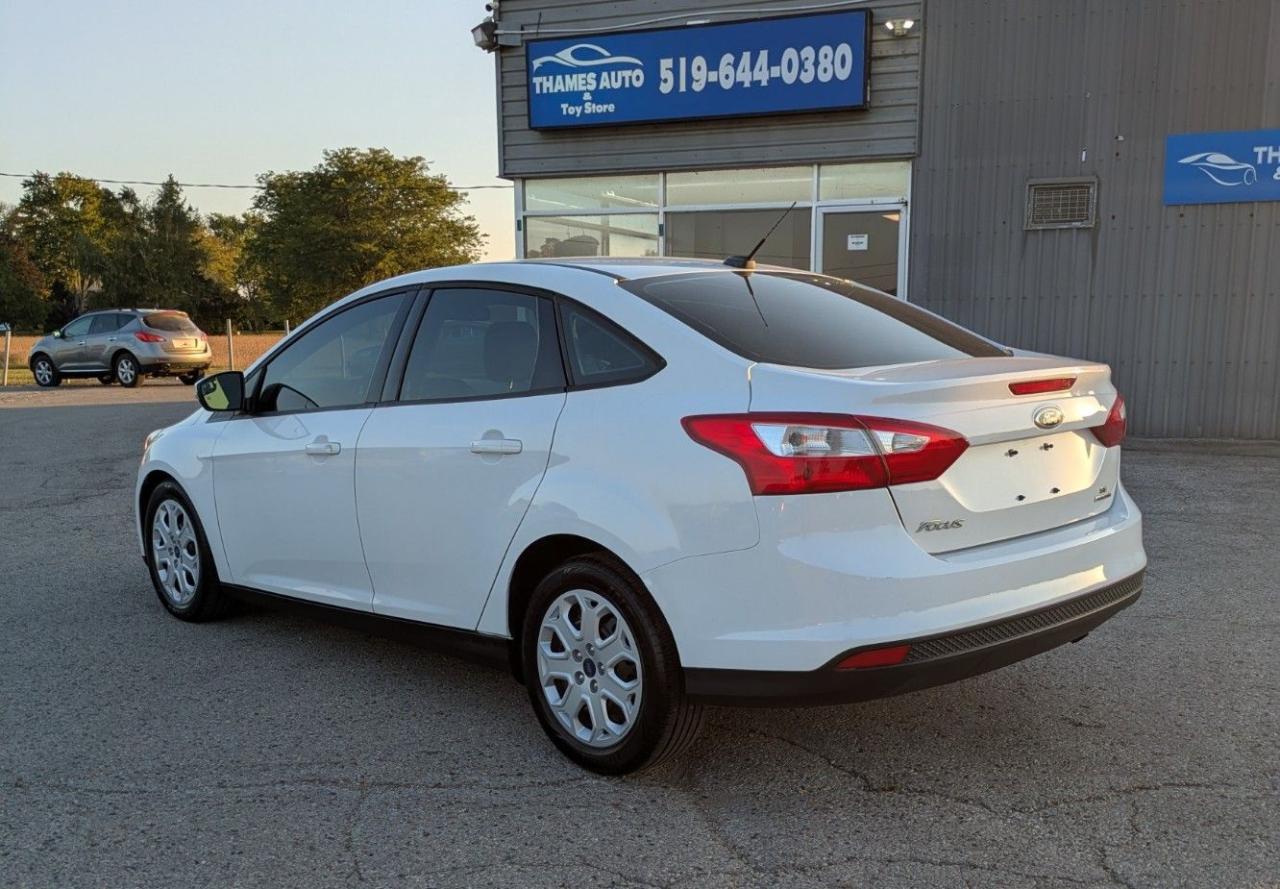 2012 Ford Focus 4DR SDN SE - Photo #5