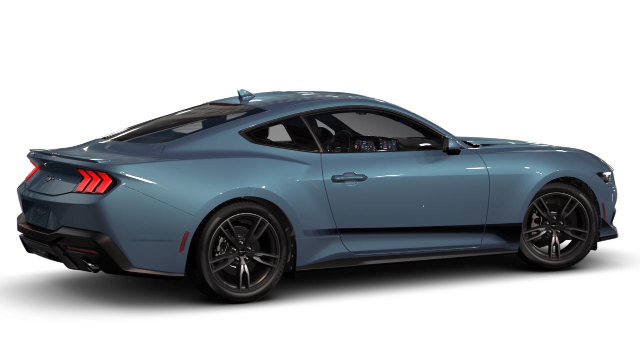 2024 Ford Mustang EcoBoost Premium Fastback Photo2