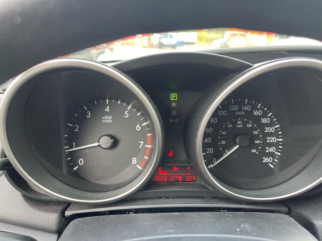 2011 Mazda MAZDA3 GX - Photo #12