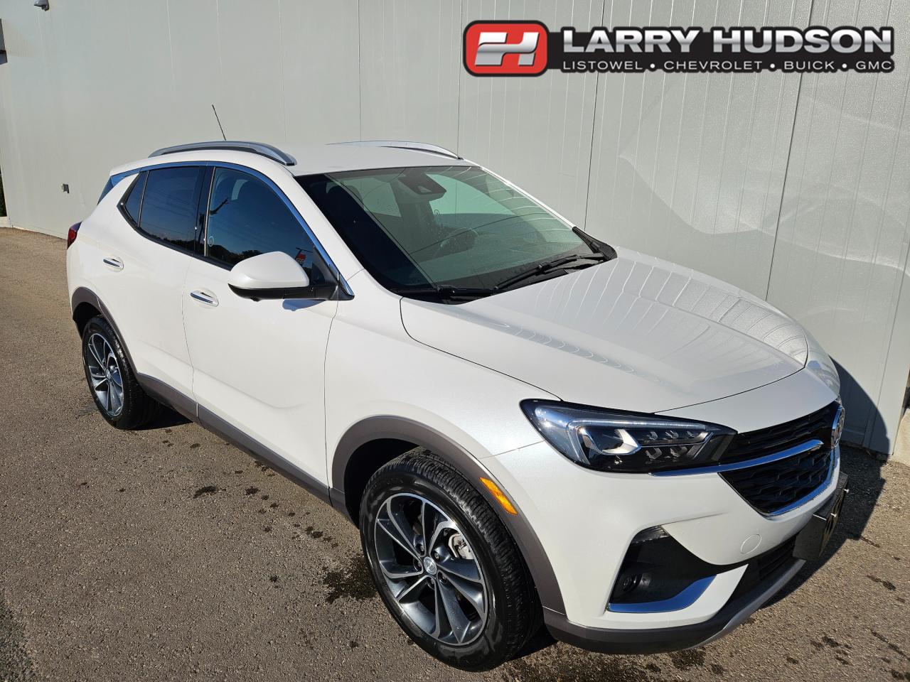 Used 2023 Buick Encore GX Essence One Owner | Leather | Navigation | Technology Package | 18