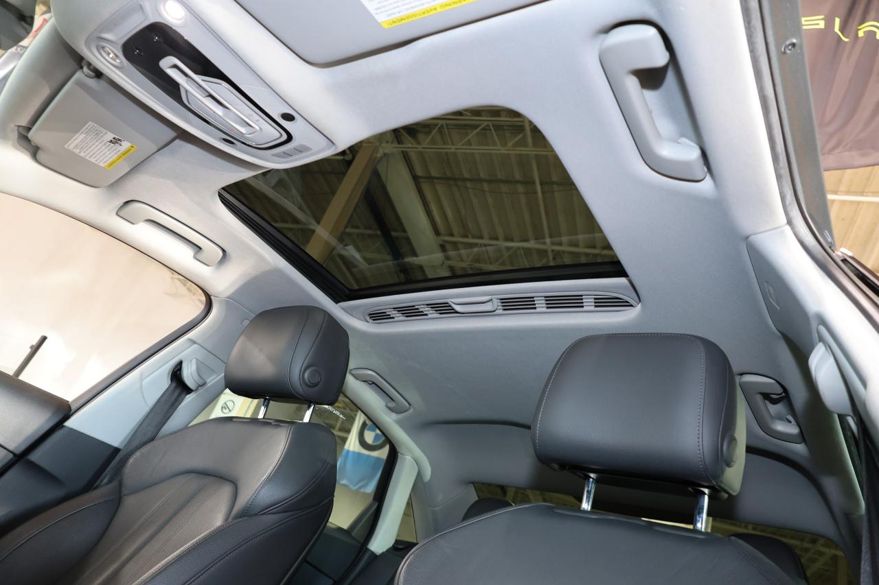 2017 Audi A4 Progressiv - SUNROOF|CAMERA|NAVI|HEATED SEATS - Photo #9