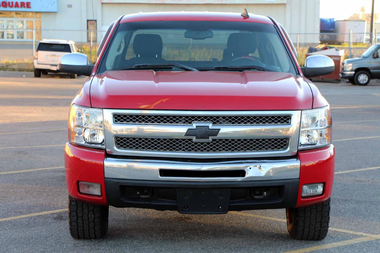 2010 Chevrolet Silverado 1500 LT - Photo #2
