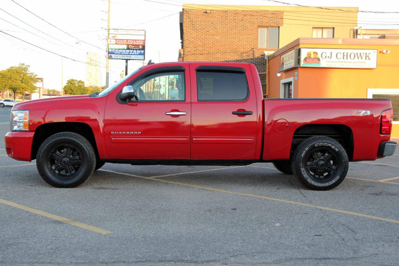 2010 Chevrolet Silverado 1500 LT - Photo #4