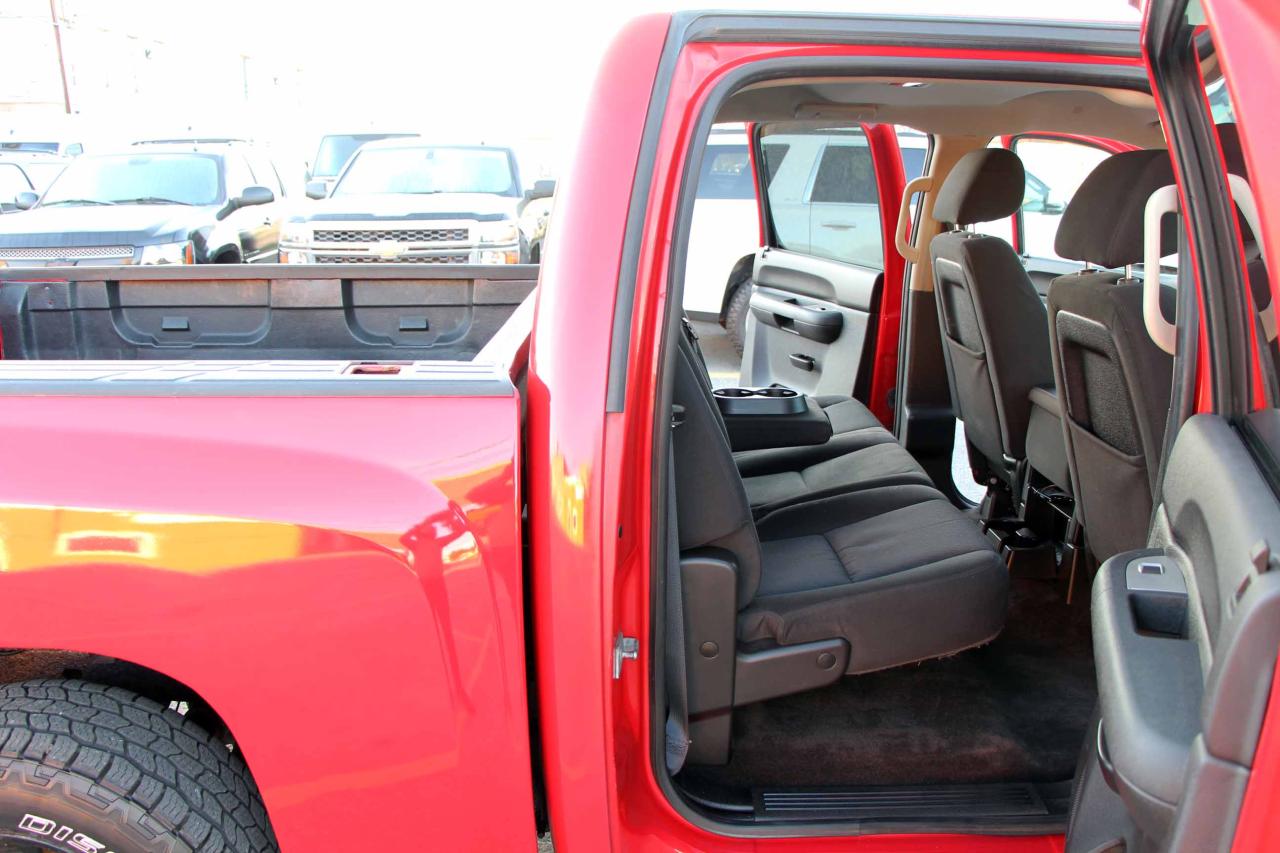 2010 Chevrolet Silverado 1500 LT - Photo #11