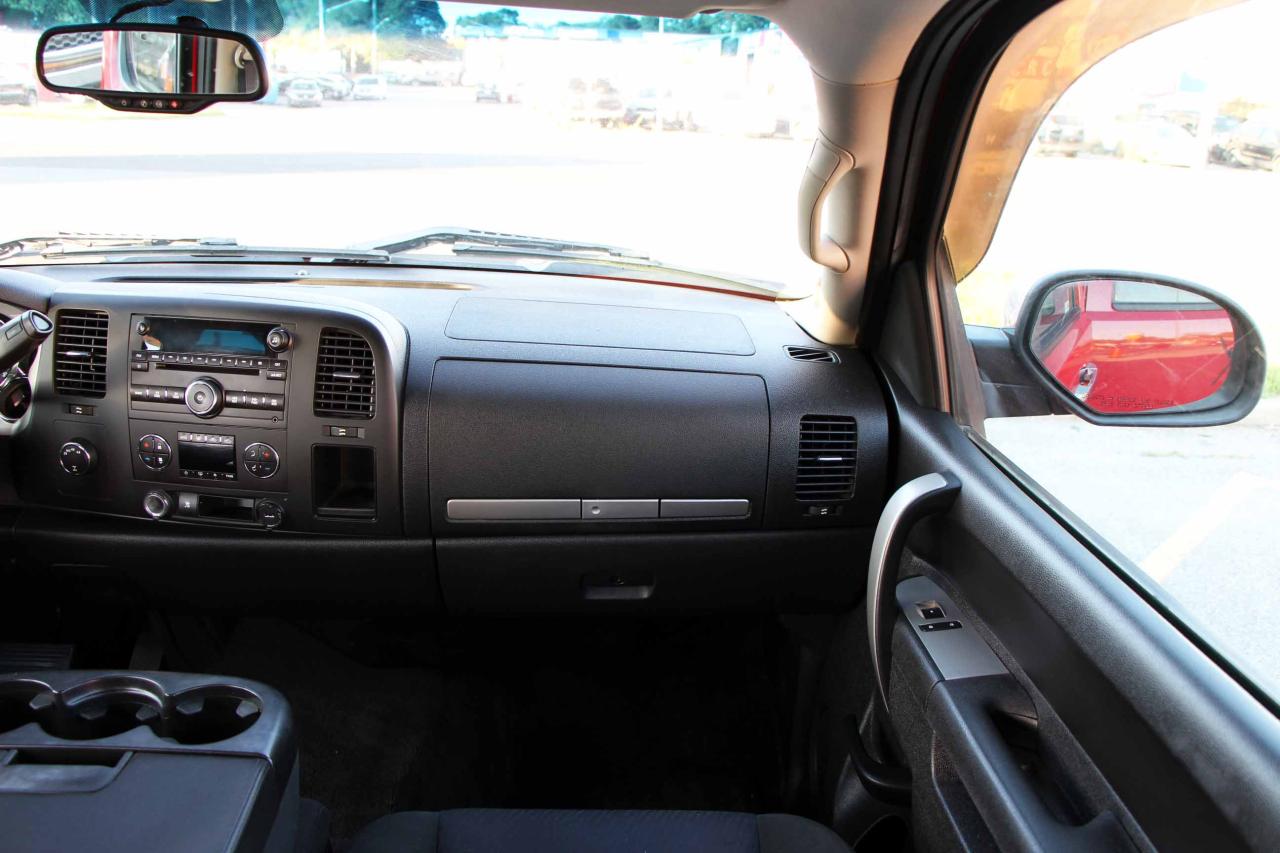 2010 Chevrolet Silverado 1500 LT - Photo #18