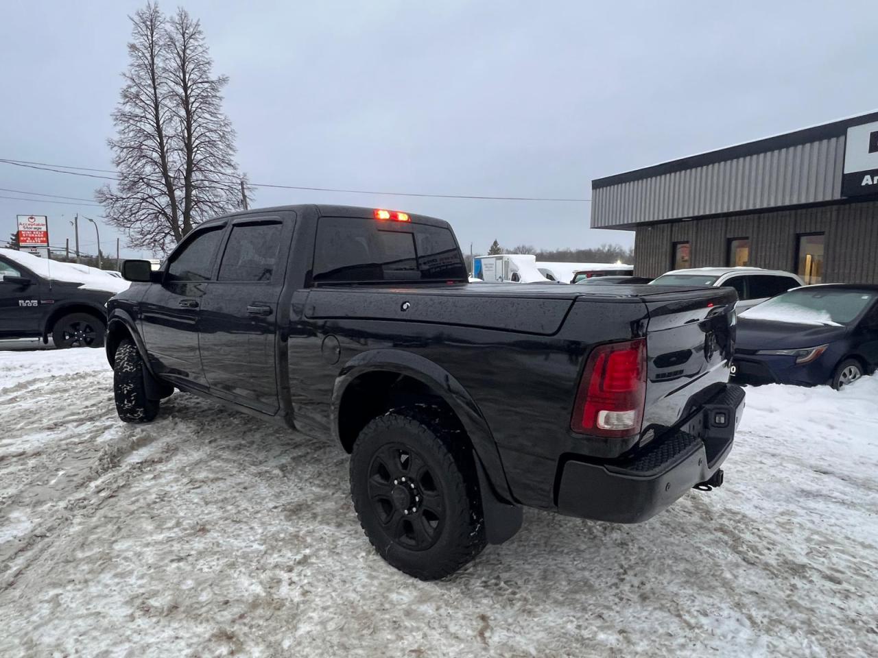 2016 RAM 2500 Laramie Photo