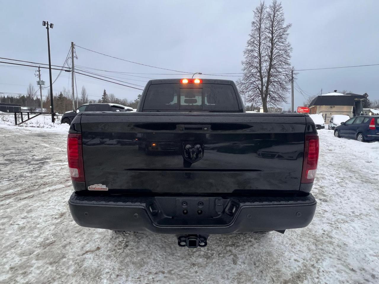 2016 RAM 2500 Laramie Photo3