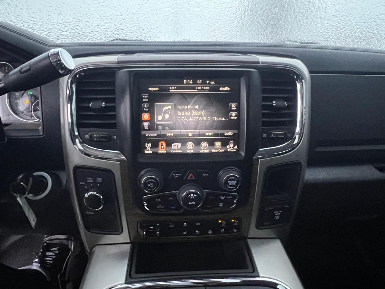 2016 RAM 2500 Laramie Photo