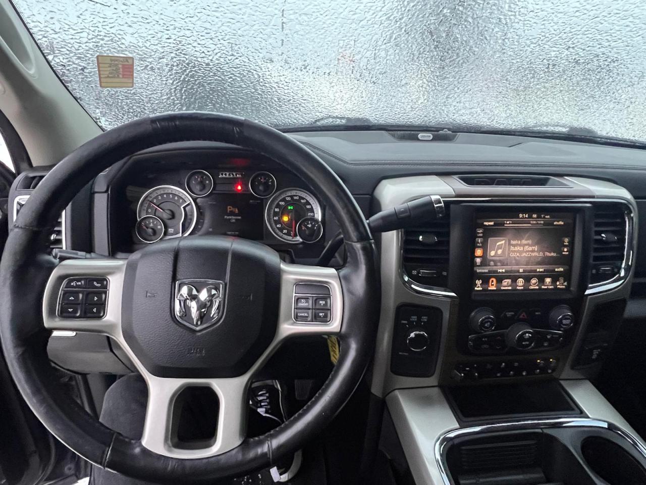 2016 RAM 2500 Laramie Photo