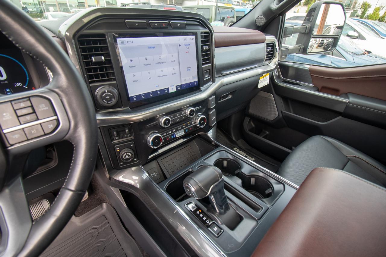 2023 Ford F-150 Lariat 4WD SuperCrew 6.5' Box Photo5