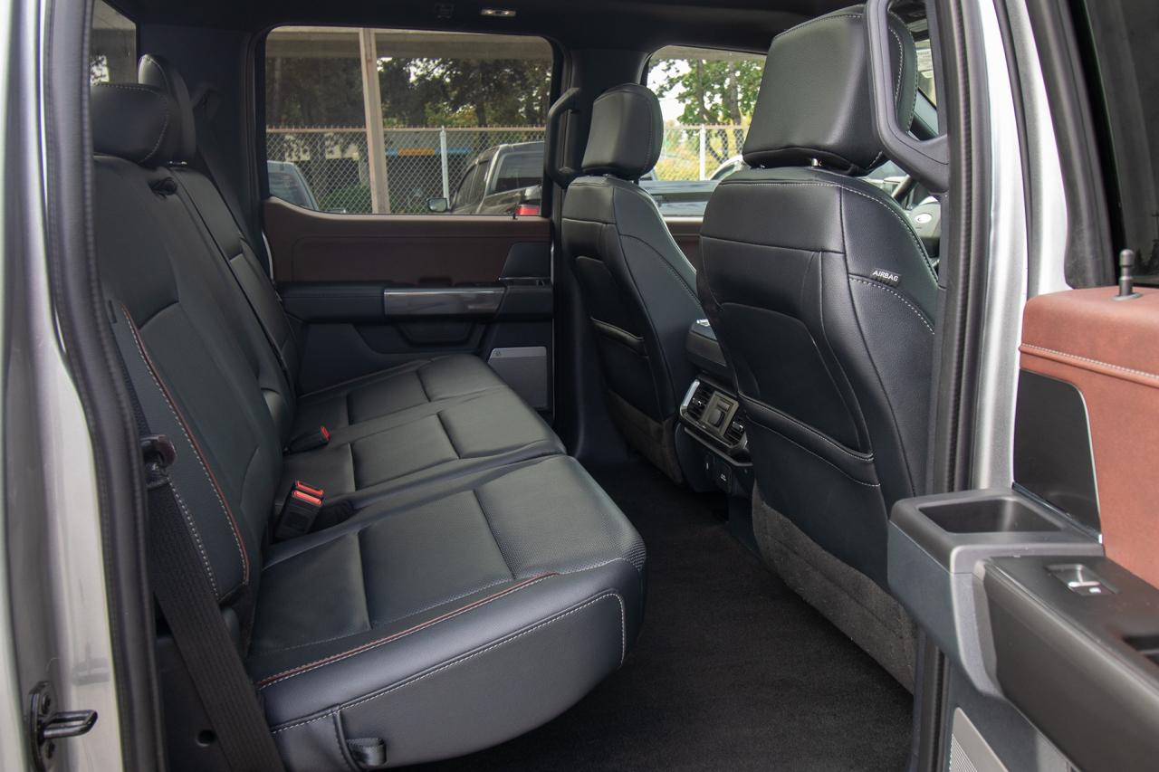 2023 Ford F-150 Lariat 4WD SuperCrew 6.5' Box Photo5
