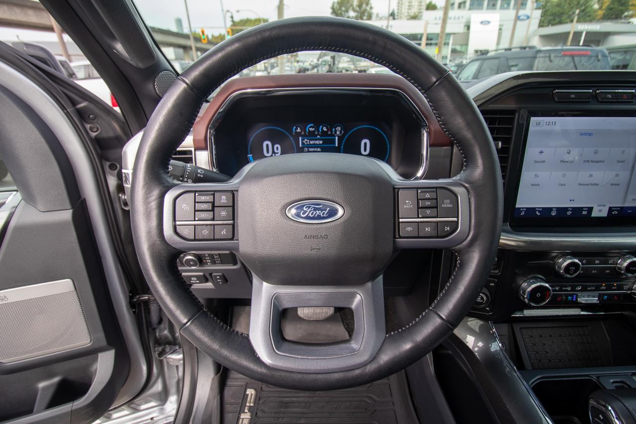 2023 Ford F-150 Lariat 4WD SuperCrew 6.5' Box Photo5