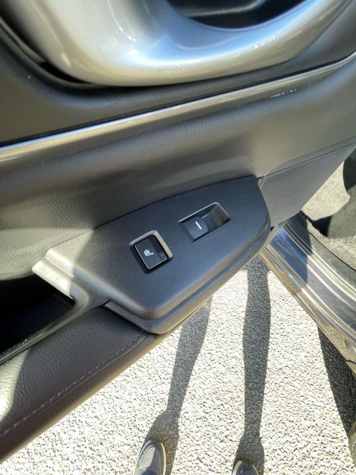 2019 Honda CR-V Touring - Photo #12