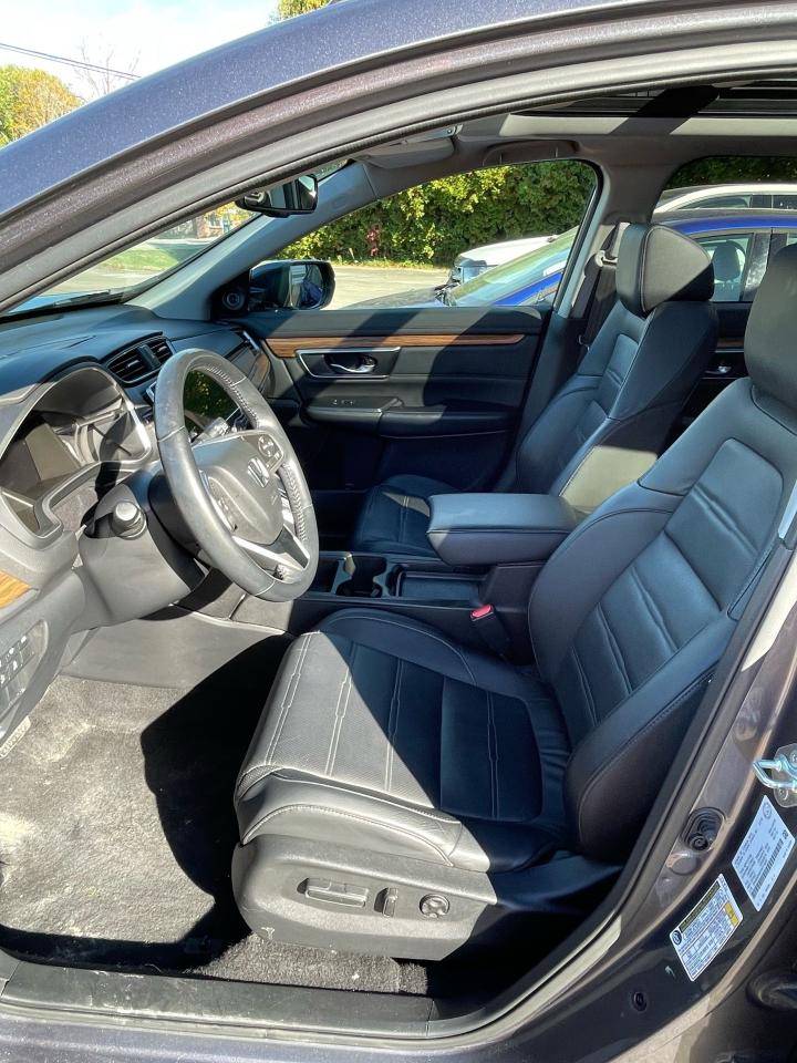 2019 Honda CR-V Touring - Photo #4