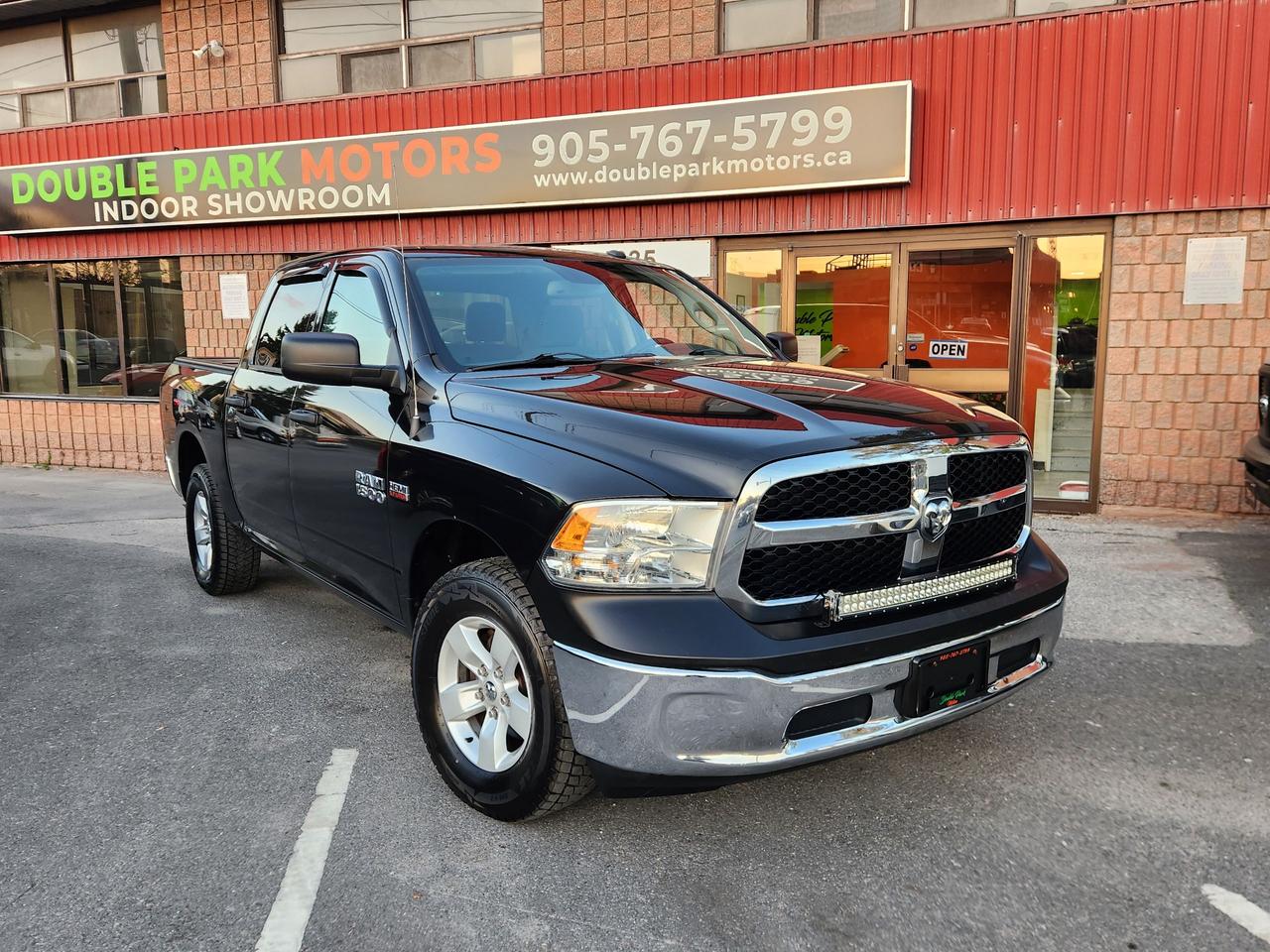 2018 RAM 1500 ST Hemi Crew Cab Rear Cam - Photo #1