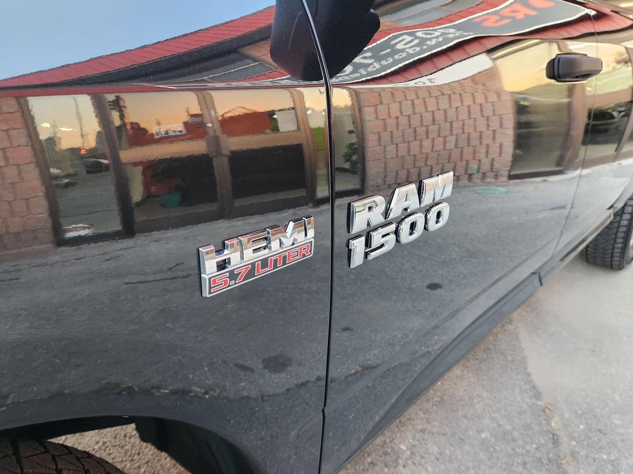 2018 RAM 1500 ST Hemi Crew Cab Rear Cam - Photo #19