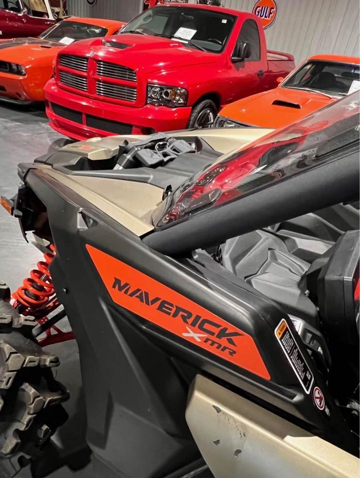 2019 CAN AM MAVERICK MAX X3 MR TURBO RR - Photo #4
