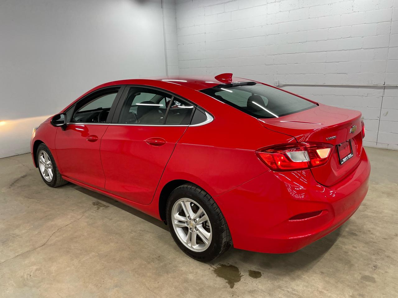 2016 Chevrolet Cruze LT Photo24