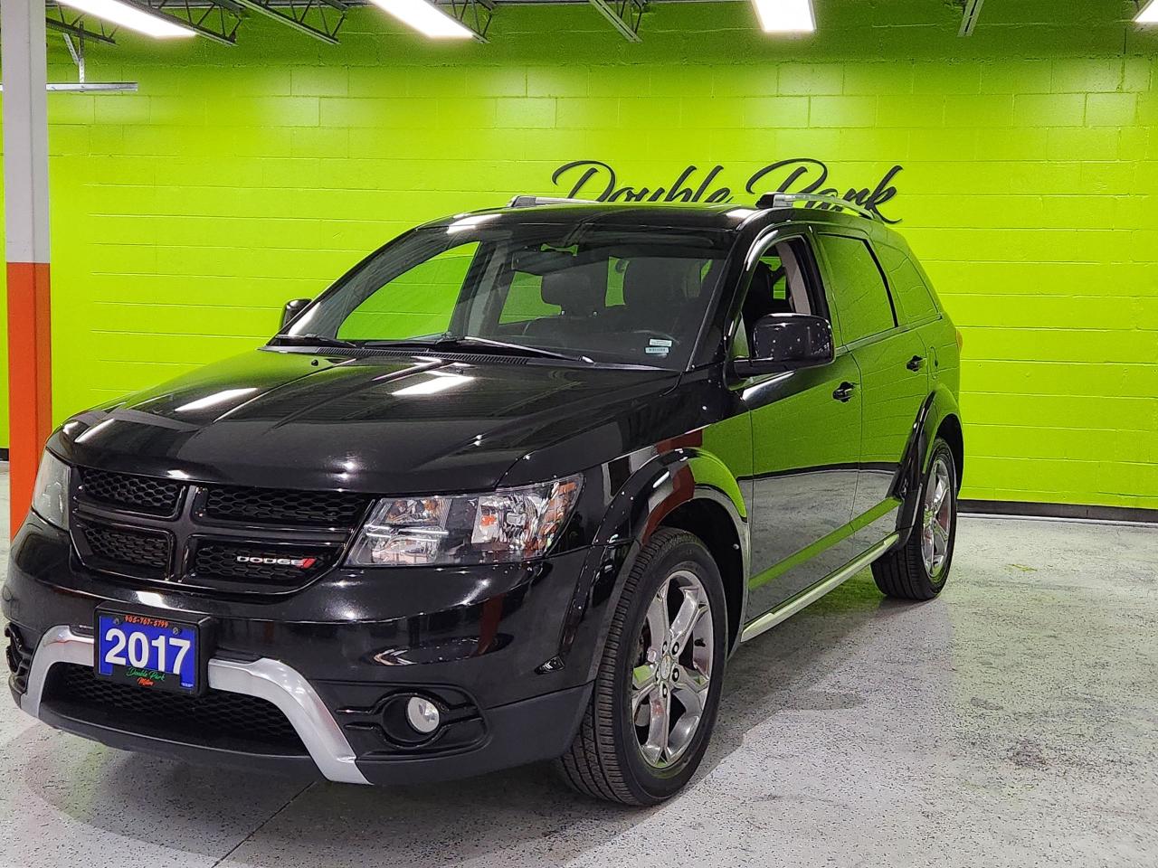 Used 2017 Dodge Journey Crossroad AWD 7PASS Navi Leather Rear Cam for sale in Pickering, ON