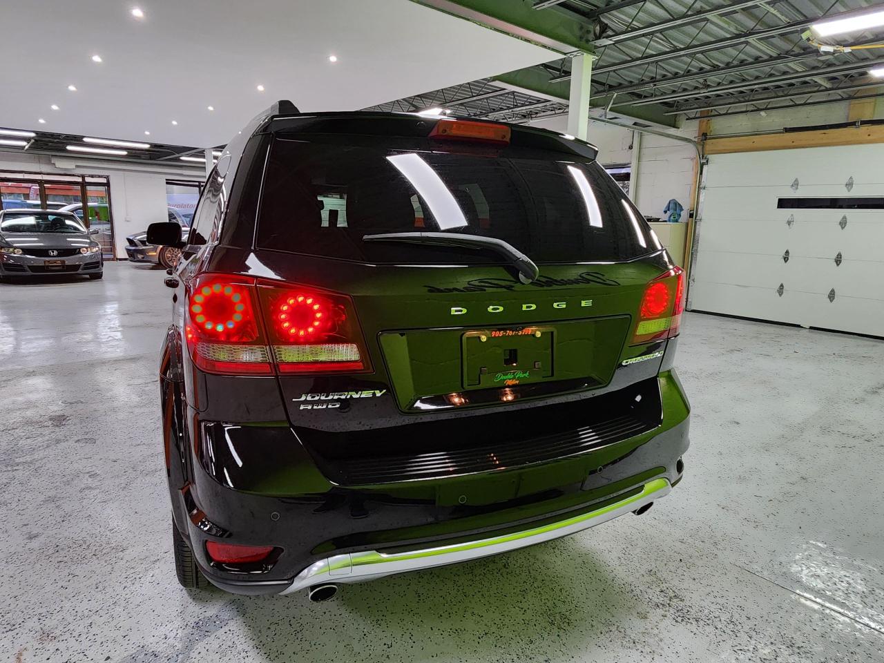 2017 Dodge Journey Crossroad AWD 7PASS Navi Leather Rear Cam - Photo #10