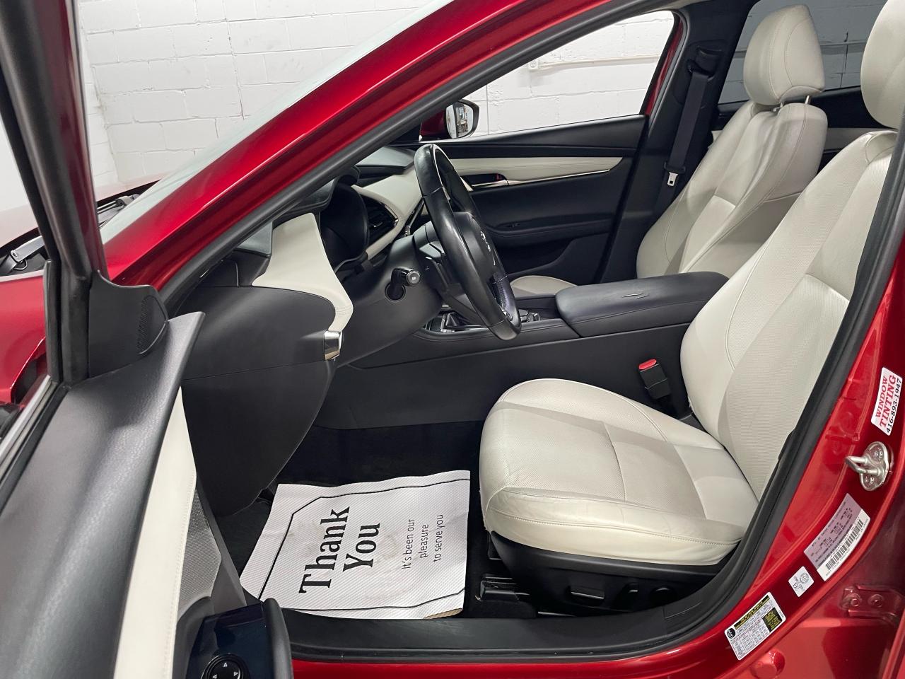 2019 Mazda MAZDA3 GT Photo8