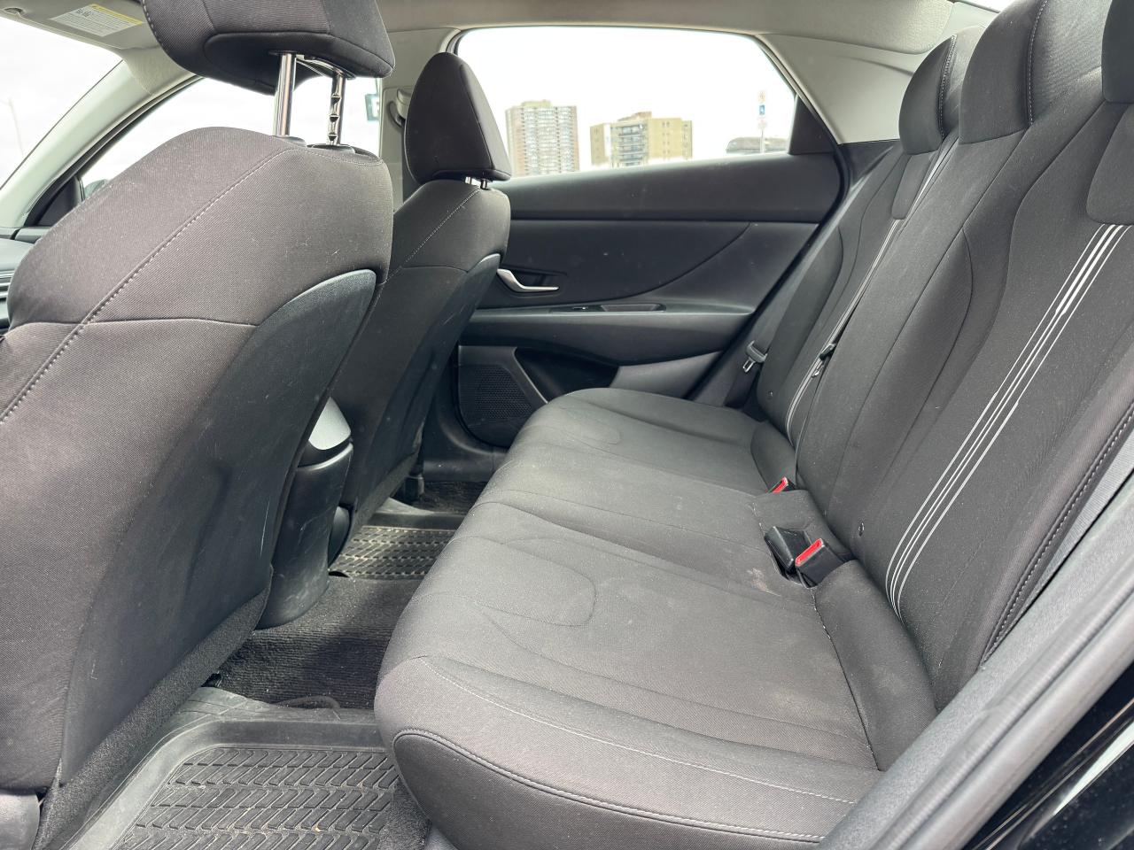 2021 Hyundai Elantra Preferred IVT w/Sun & Tech Package | ONE OWNER | - Photo #9