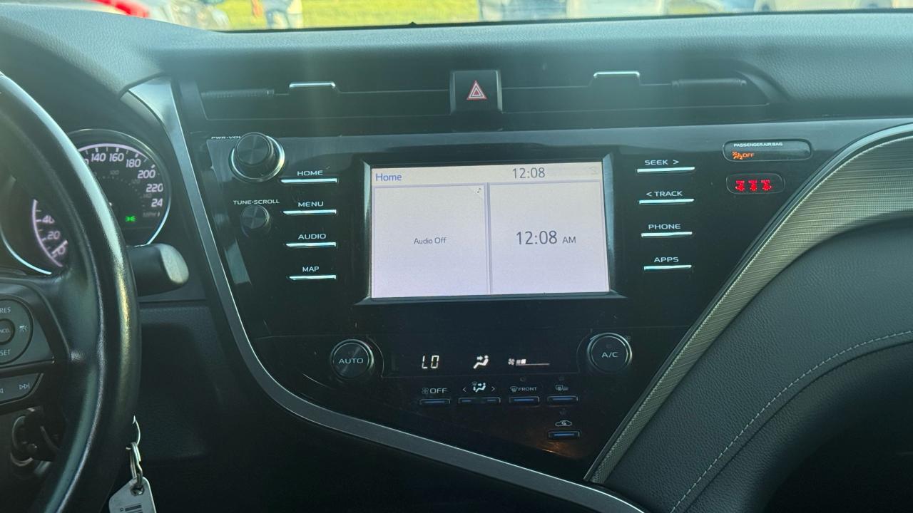 2019 Toyota Camry SE - Photo #17