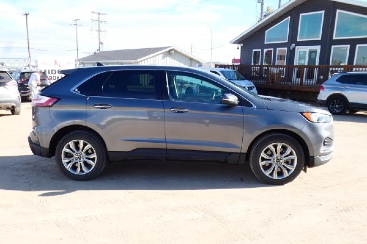 2024 Ford Edge Titanium AWD w/Htd Leather, BUC - Photo #5