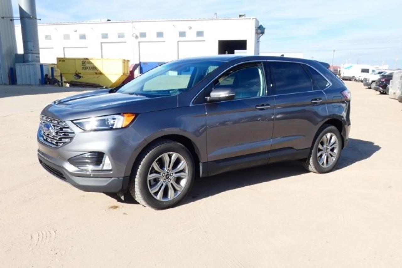 2024 Ford Edge Titanium AWD w/Htd Leather, BUC - Photo #2