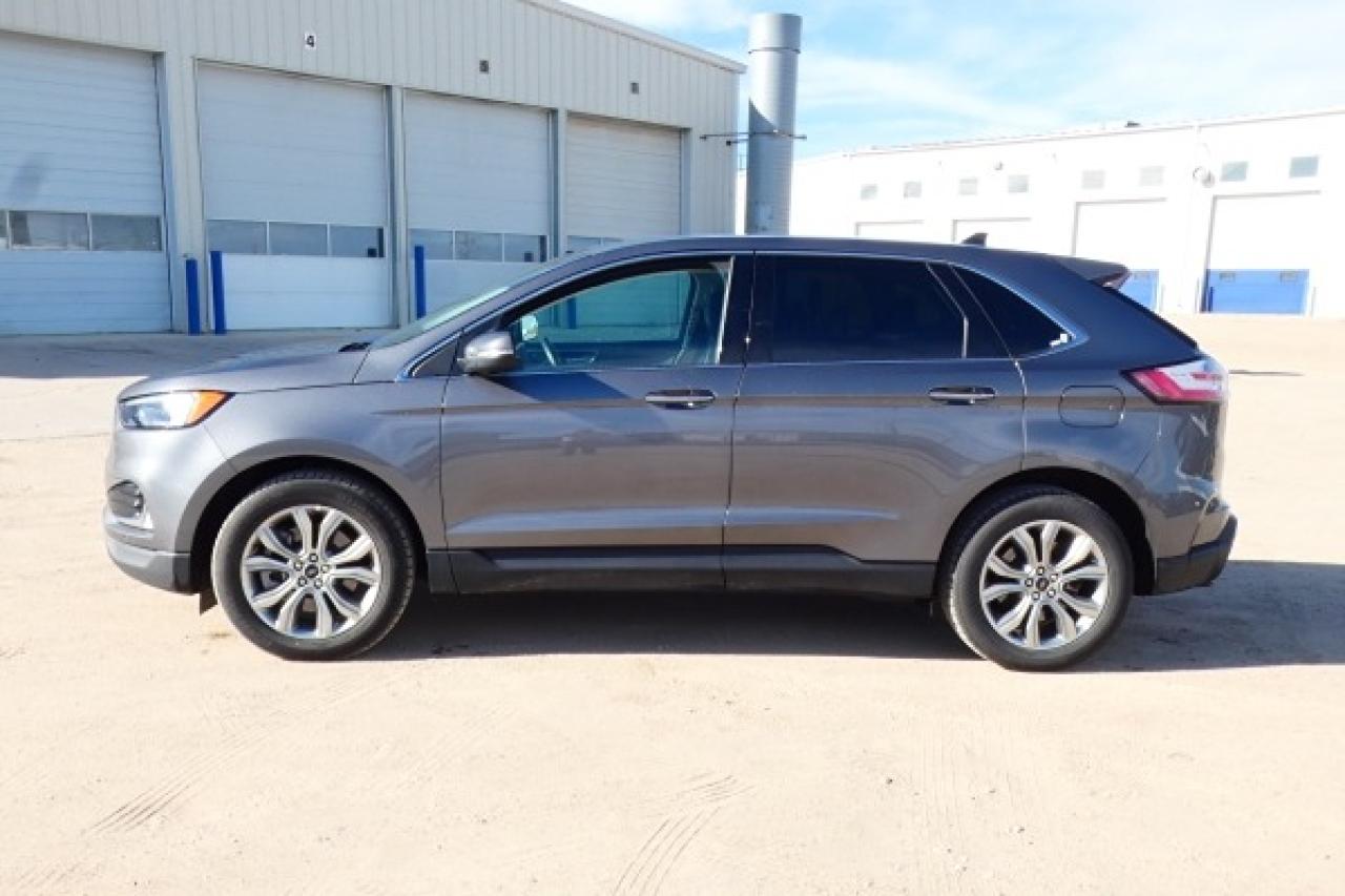 2024 Ford Edge Titanium AWD w/Htd Leather, BUC - Photo #1