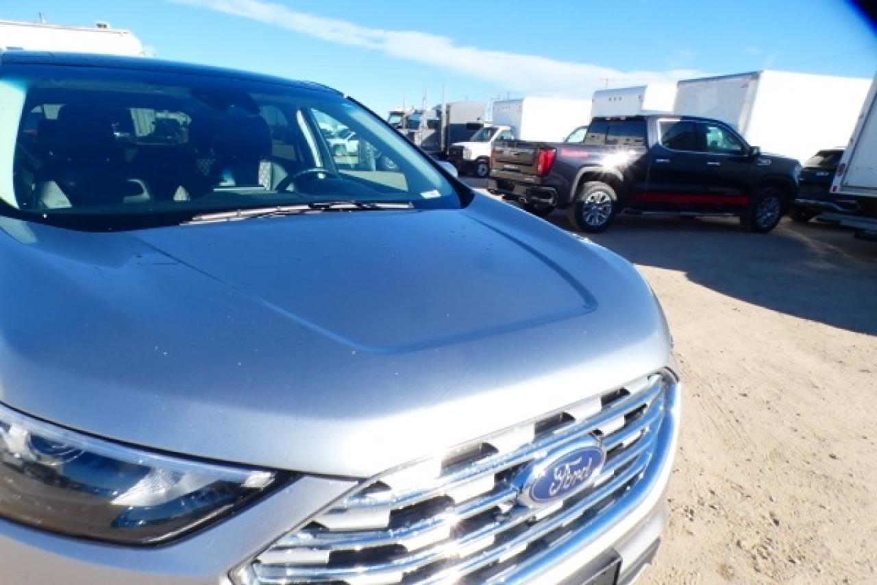 2023 Ford Edge Titanium AWD w/Htd Leather, pano S/R, BUC - Photo #28