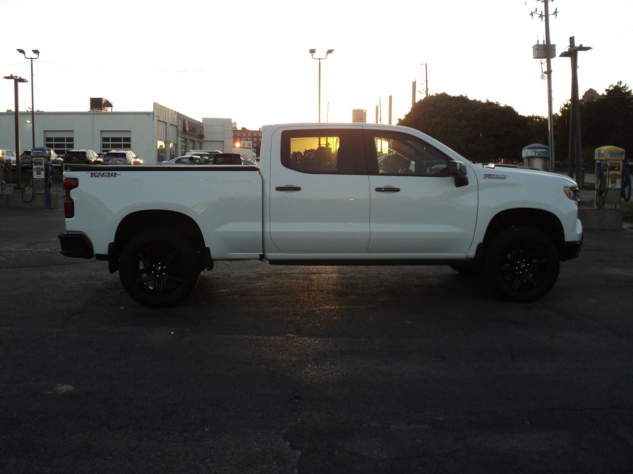 2025 Chevrolet Silverado 1500 LT TrailBoss CrewCab4x4Z71 3.0L6cylDiesel 6'7"Box Photo4