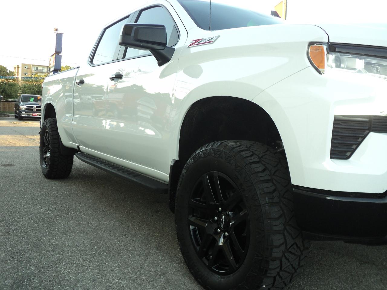 2025 Chevrolet Silverado 1500 LT TrailBoss CrewCab4x4Z71 3.0L6cylDiesel 6'7"Box - Photo #23