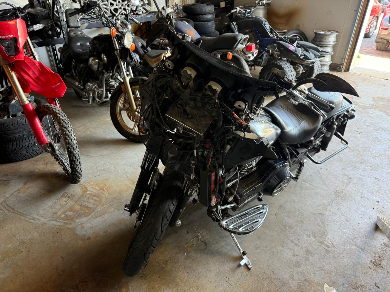 Used 2006 Harley-Davidson FLHX CUSTOM, BUILT MOTOR, WHEELS, IRREPARABLE, PARTS for sale in London, ON