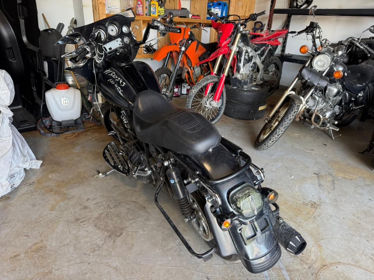 2006 Harley-Davidson FLHX CUSTOM, BUILT MOTOR, WHEELS, IRREPARABLE, PARTS - Photo #3