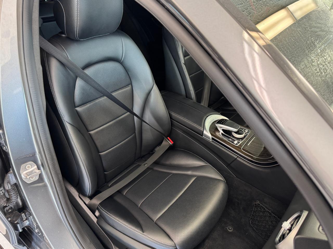 2017 Mercedes-Benz C-Class C300 4MATIC+New Tires+Roof+GPS+Camera Photo22