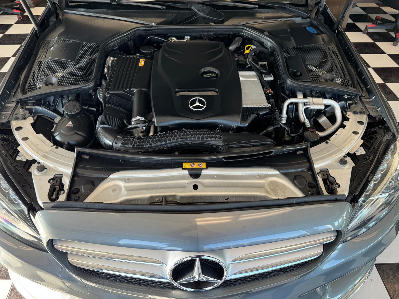 2017 Mercedes-Benz C-Class C300 4MATIC+New Tires+Roof+GPS+Camera Photo10