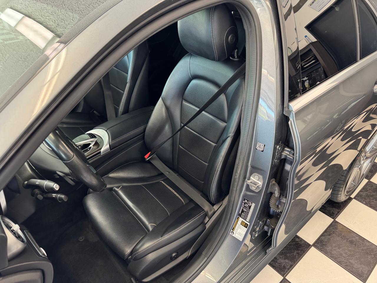 2017 Mercedes-Benz C-Class C300 4MATIC+New Tires+Roof+GPS+Camera Photo