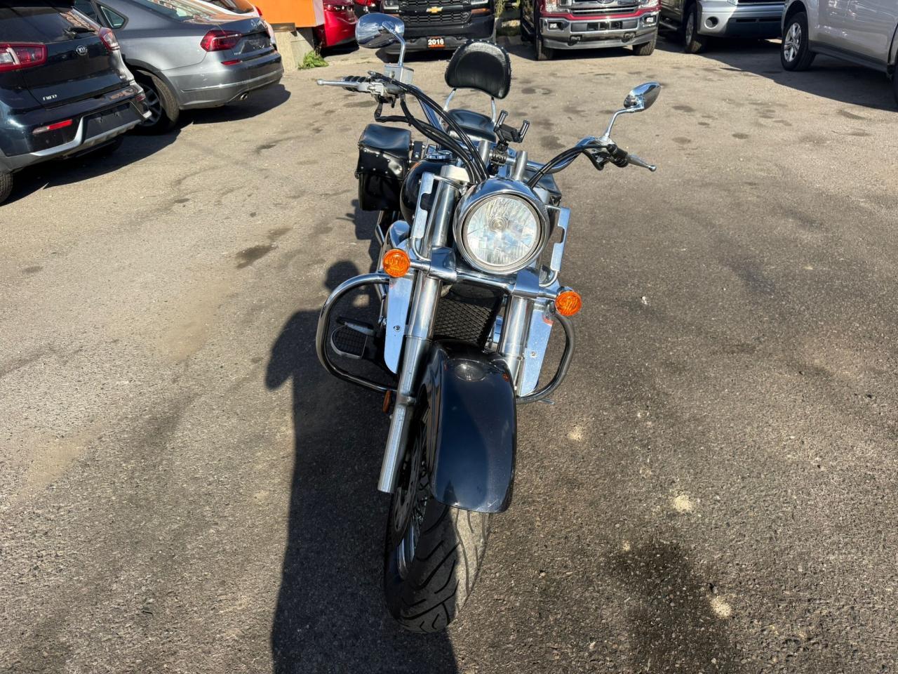 2006 Suzuki Boulevard C50T, GREAT SHAPE, MANY OPTIONS, RUNS GREAT, STOCK - Photo #8