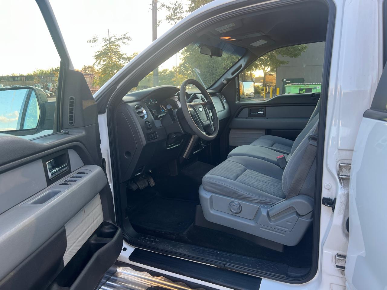2013 Ford F-150 4WD SUPERCREW 157" XLT - Photo #8