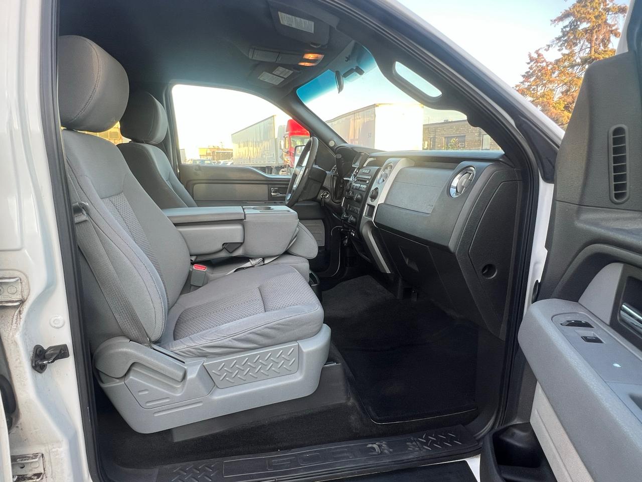 2013 Ford F-150 4WD SUPERCREW 157" XLT - Photo #10