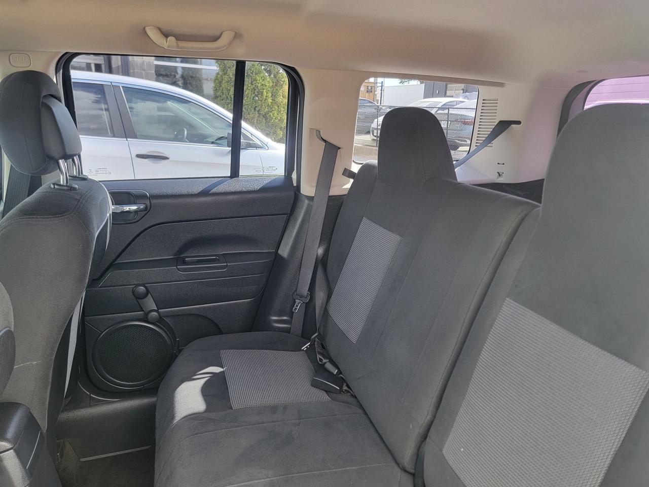 2016 Jeep Patriot SPORT - Photo #12