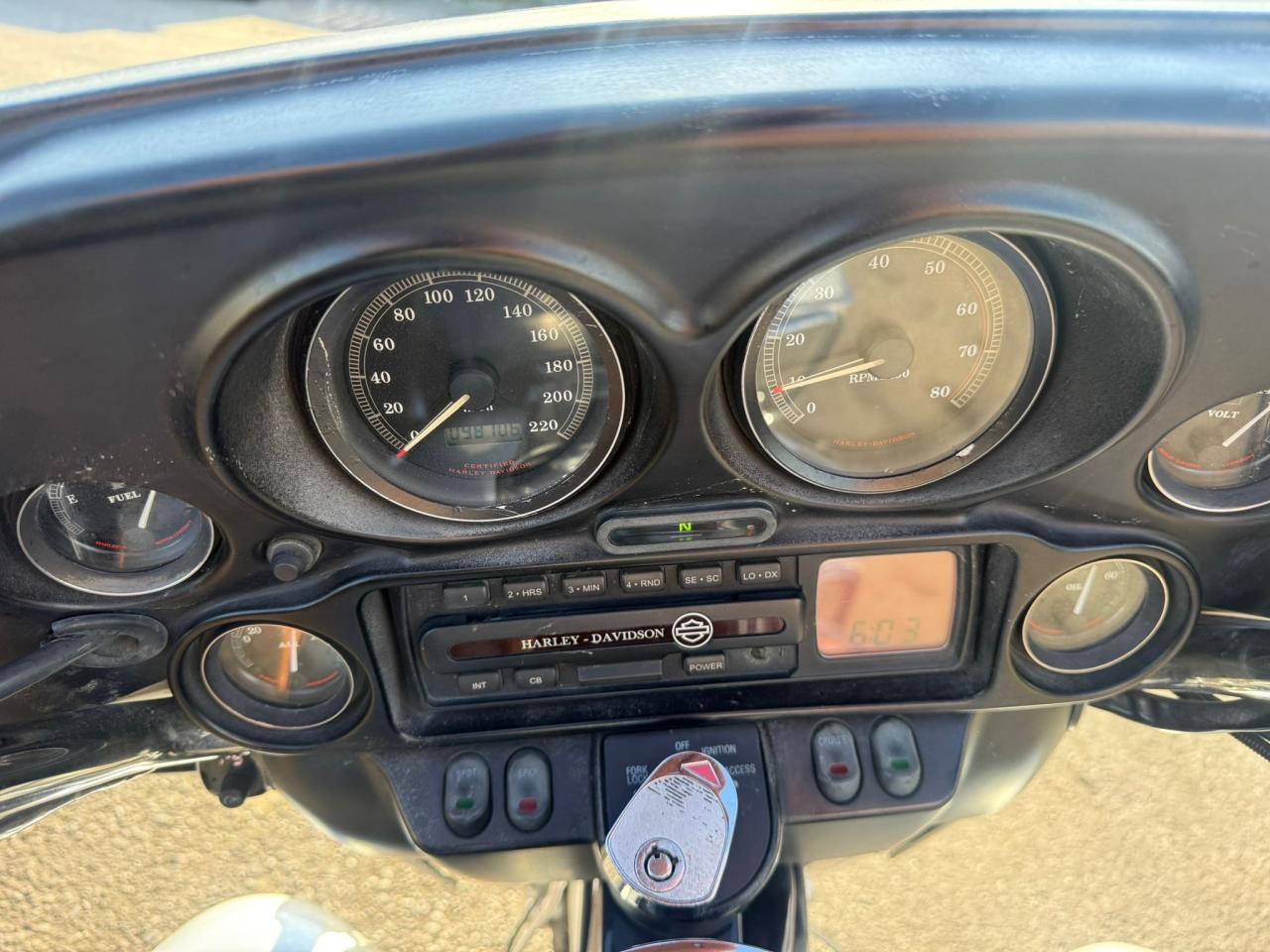 2003 Harley-Davidson FLHTCUI ELECTRA GLIDE 100 ANNIVERSARY, RUNS WELL, DAMAGED - Photo #9