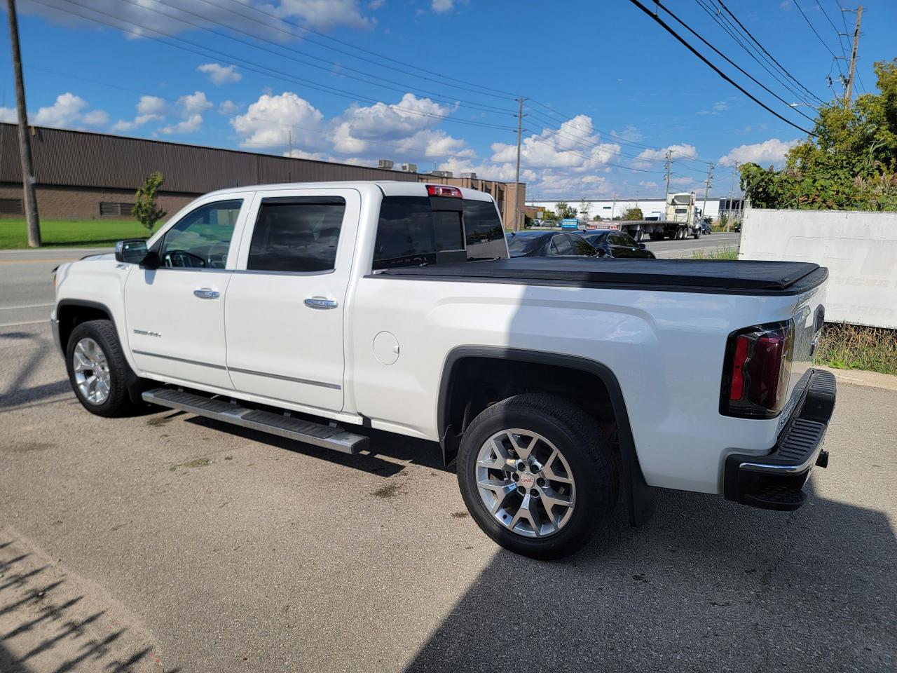 2018 GMC Sierra 1500 SLT Z71 Photo4
